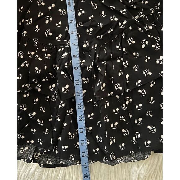 Hot Topic Black & White Mushroom Ruffle Skirt (Med) - Picture 9 of 9